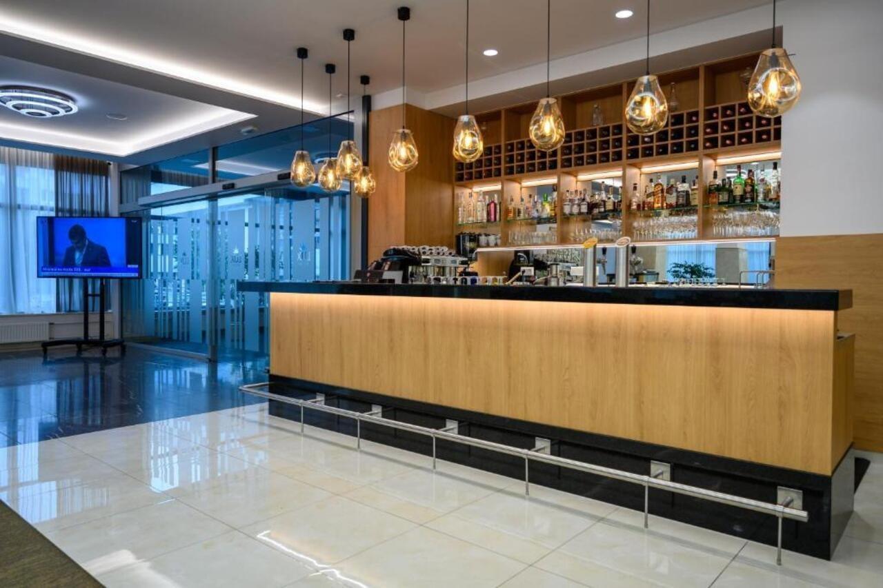 Hotel Lux Банска бистрица Екстериор снимка