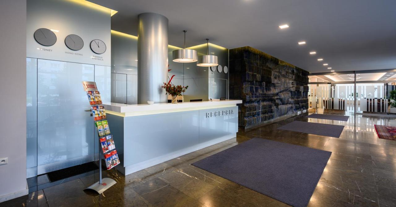 Hotel Lux Банска бистрица Екстериор снимка