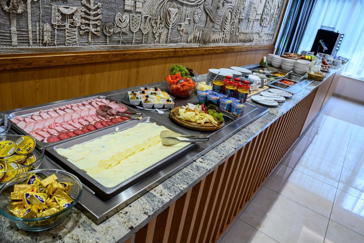 Hotel Lux Банска бистрица Екстериор снимка