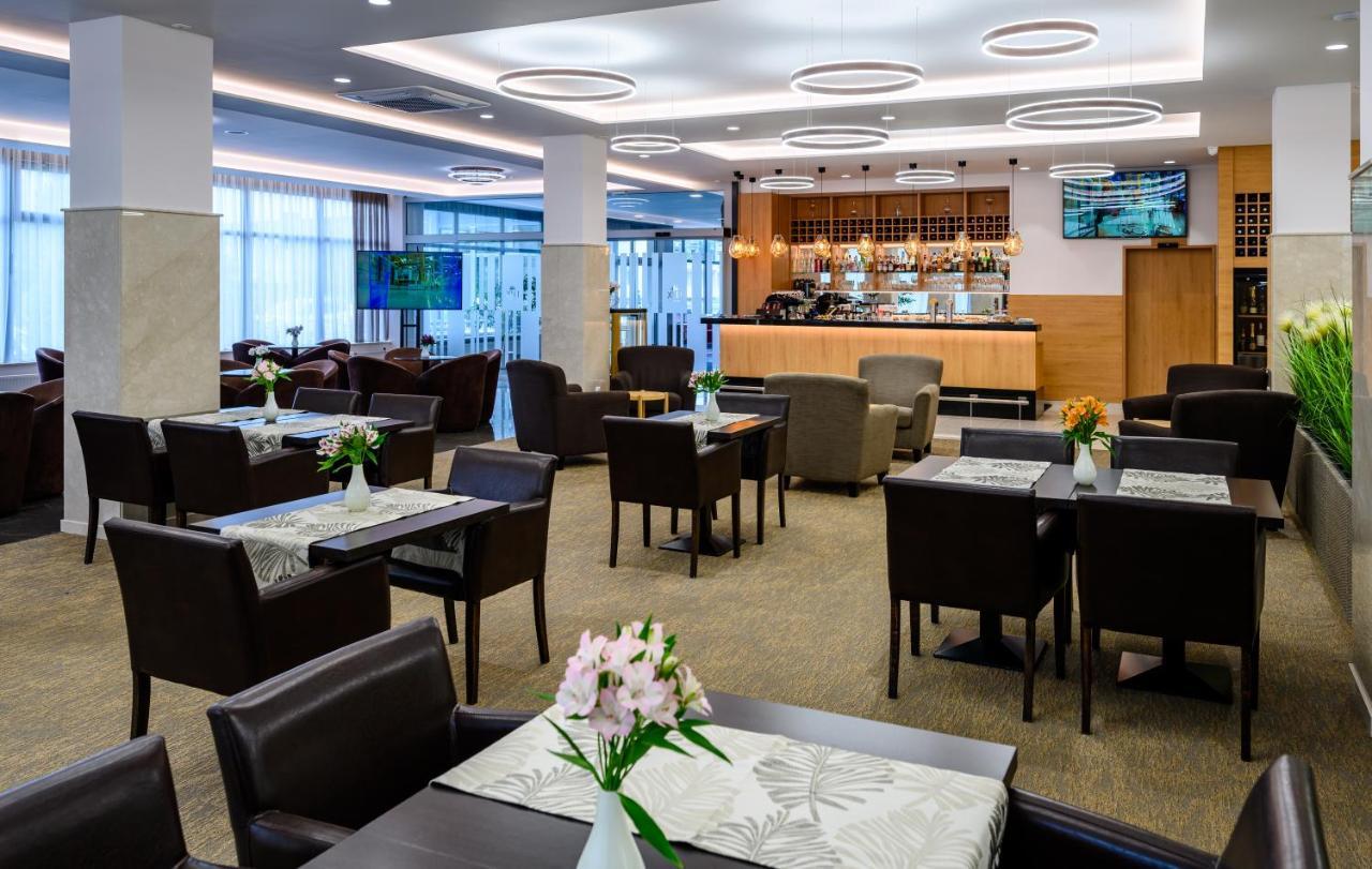 Hotel Lux Банска бистрица Екстериор снимка